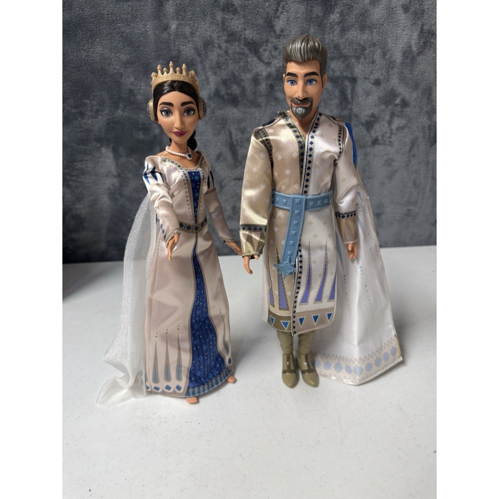 Disney Wish 2-Doll Set King Magnifico & Queen Amaya Posable Fashion Dolls Read